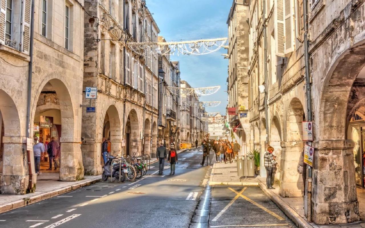 Terra Studio Cosy Et Calme Proche Du Centre Avec Parking Tv Et Wifi La Rochelle  Buitenkant foto