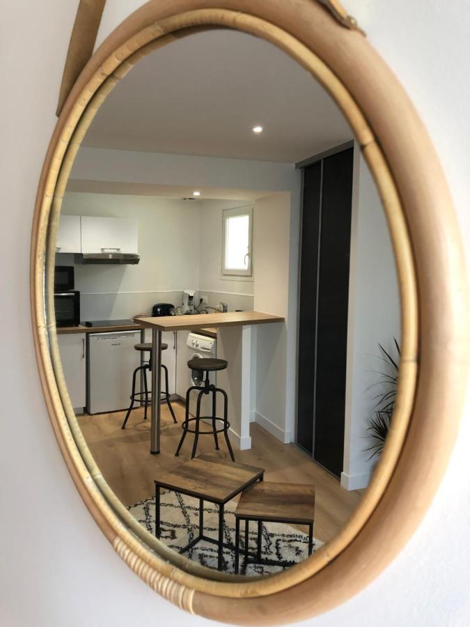 Terra Studio Cosy Et Calme Proche Du Centre Avec Parking Tv Et Wifi La Rochelle  Buitenkant foto