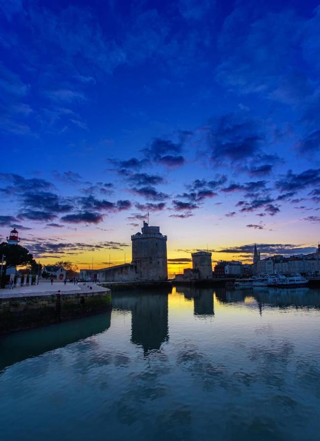 Terra Studio Cosy Et Calme Proche Du Centre Avec Parking Tv Et Wifi La Rochelle  Buitenkant foto