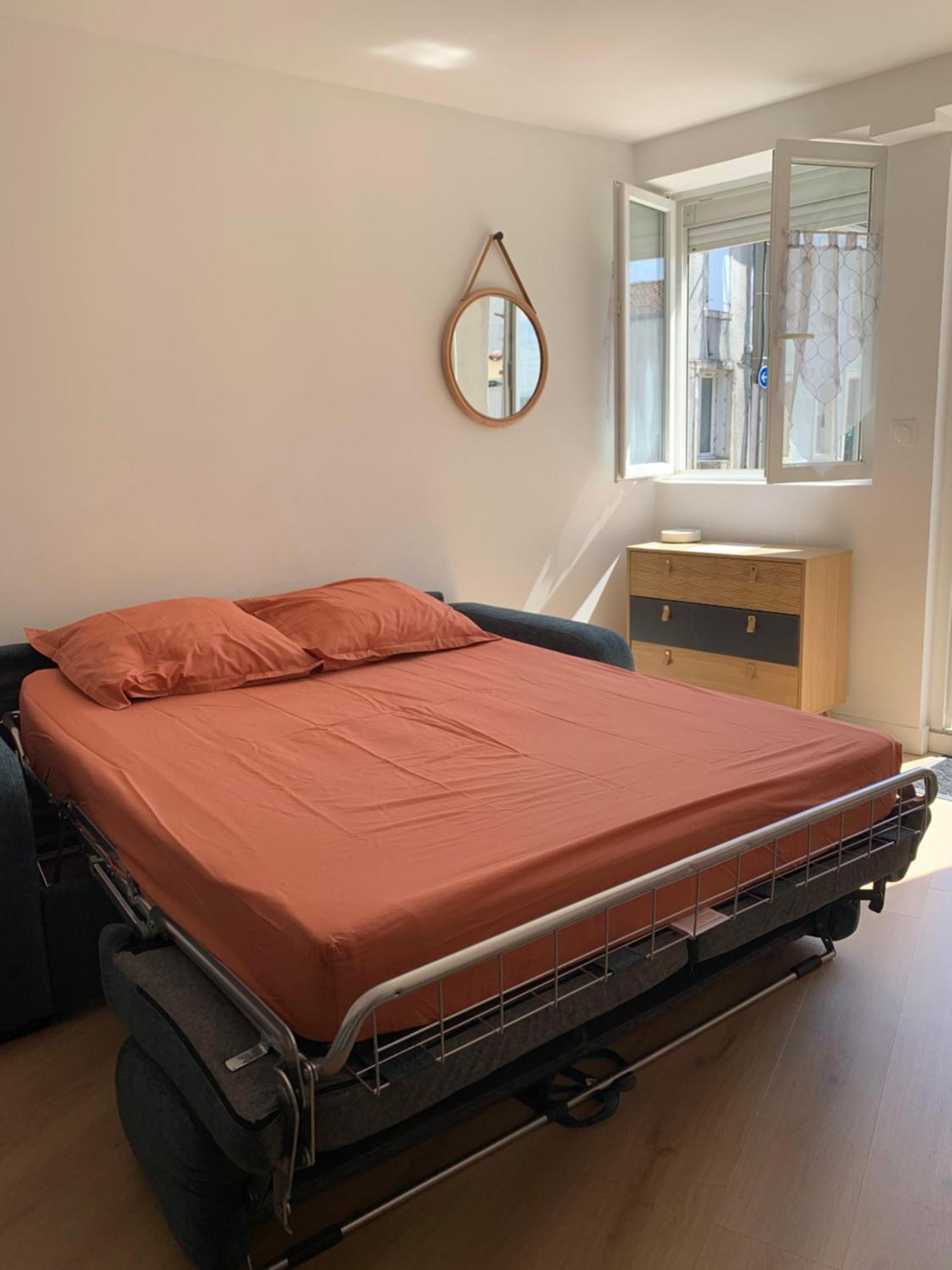 Terra Studio Cosy Et Calme Proche Du Centre Avec Parking Tv Et Wifi La Rochelle  Buitenkant foto